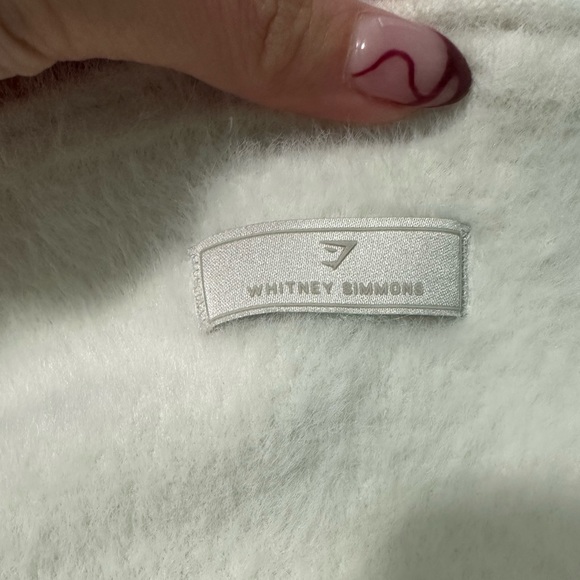 Gymshark Whitney Oversized Eyelash Knit Sweater in Skylight White, size Small - Picture 4 of 5